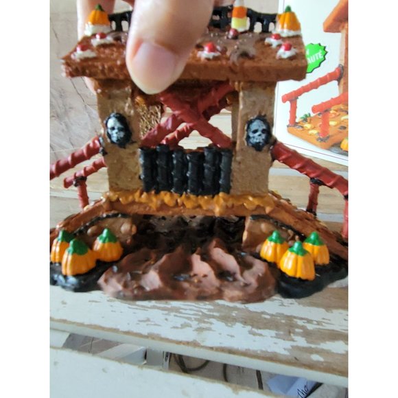 Lemax goblin bridge sugar and spice Halloween village new - Picture 5 of 7